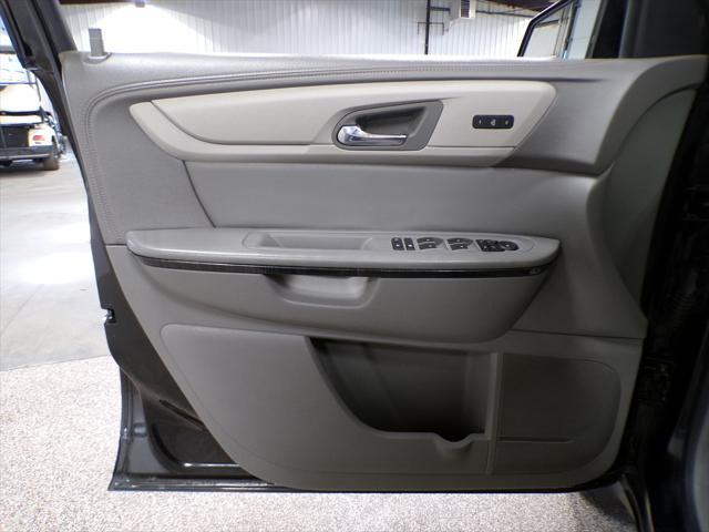 used 2015 Chevrolet Traverse car, priced at $8,995
