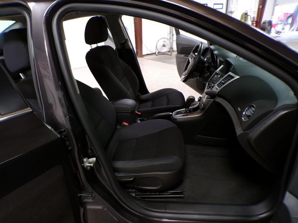 used 2014 Chevrolet Cruze car, priced at $7,995