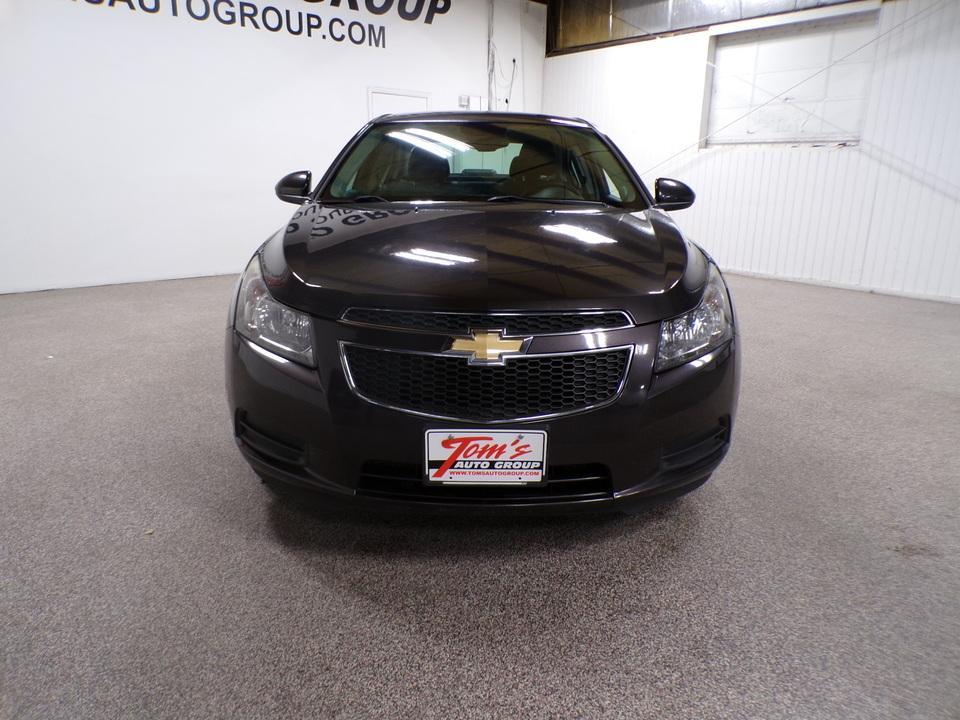 used 2014 Chevrolet Cruze car, priced at $7,995