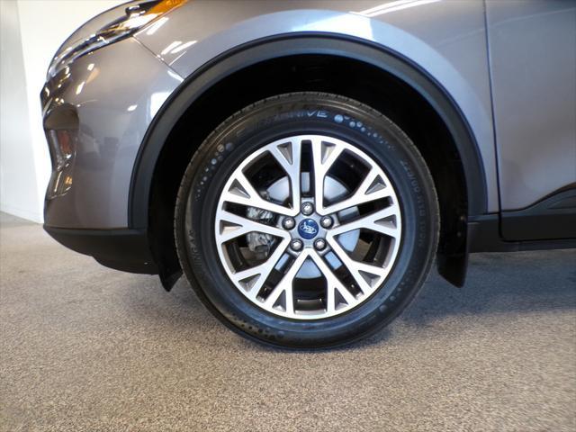 used 2022 Ford Escape car, priced at $17,995