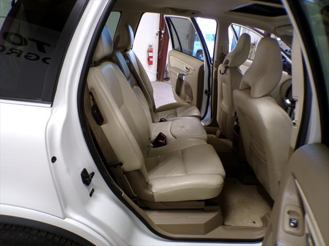 used 2014 Volvo XC90 car, priced at $10,495