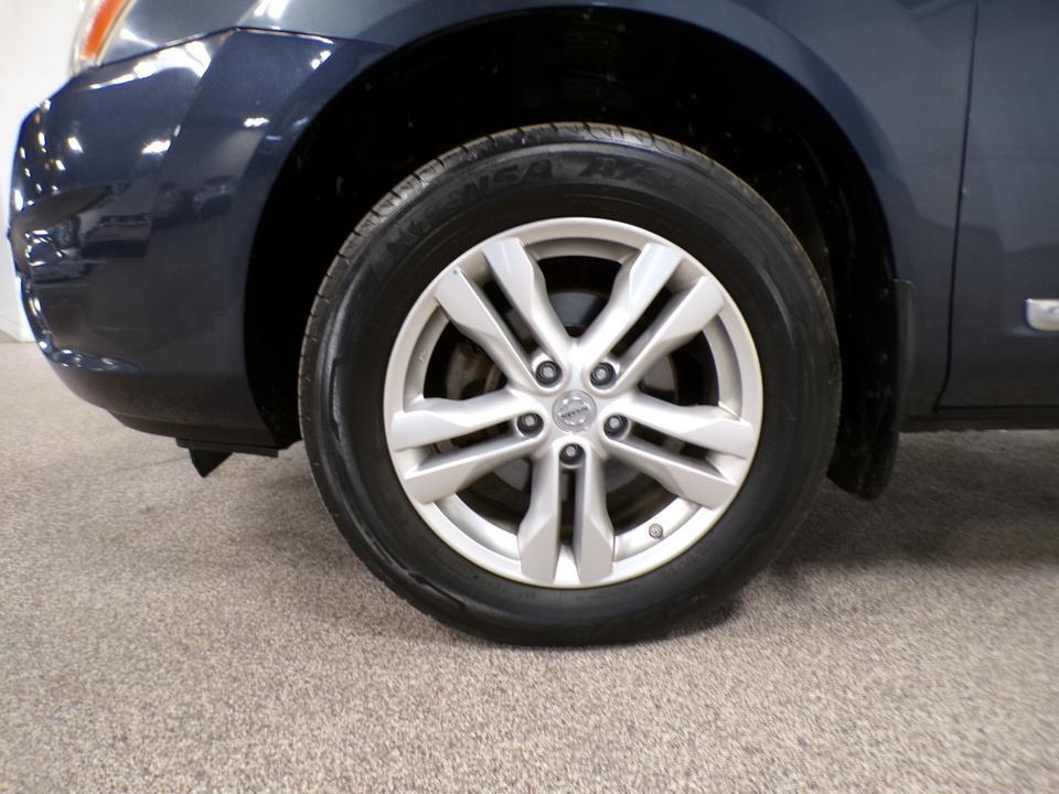used 2013 Nissan Rogue car, priced at $7,995