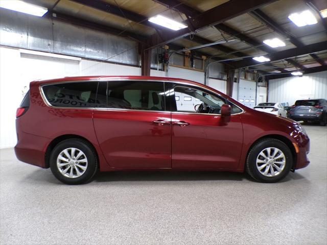 used 2019 Chrysler Pacifica car, priced at $15,995
