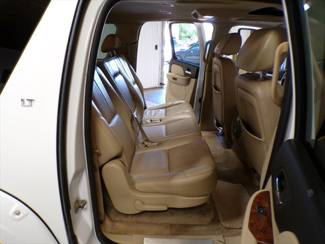 used 2007 Chevrolet Suburban car, priced at $5,995
