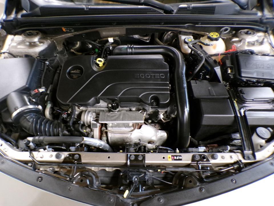 used 2022 Chevrolet Malibu car, priced at $13,495