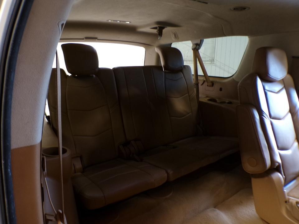 used 2015 Cadillac Escalade ESV car, priced at $16,995