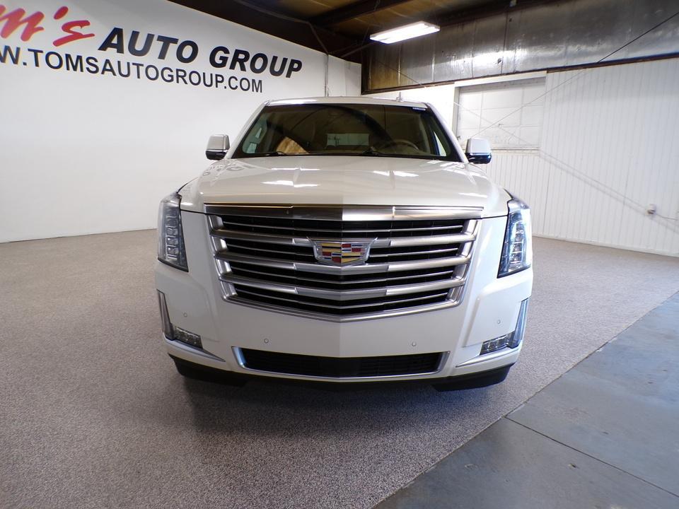 used 2015 Cadillac Escalade ESV car, priced at $16,995