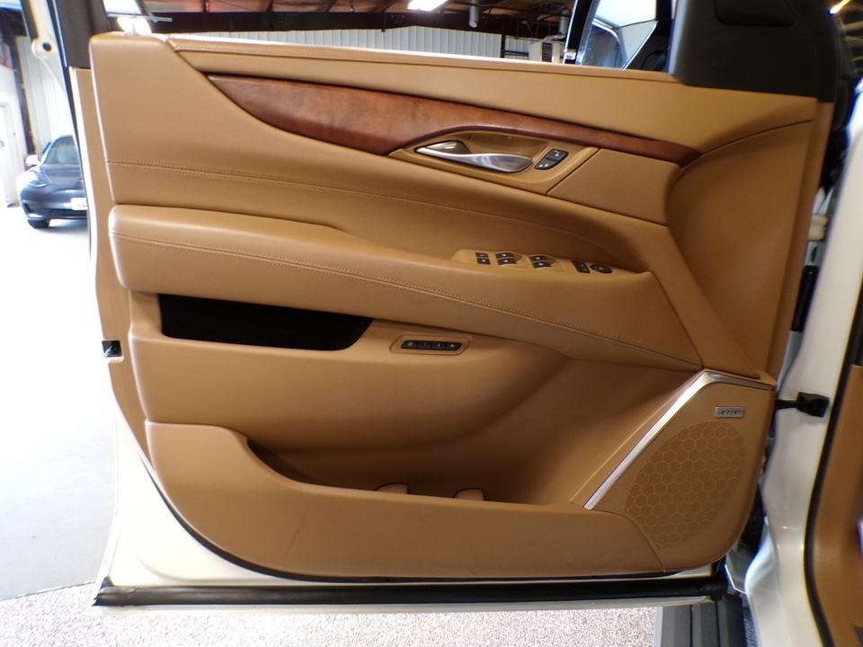 used 2015 Cadillac Escalade ESV car, priced at $16,995