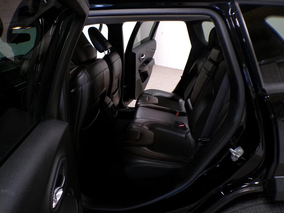 used 2019 Jeep Cherokee car, priced at $15,995