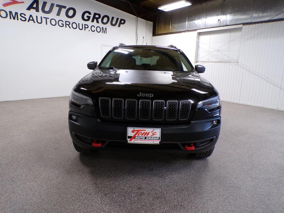 used 2019 Jeep Cherokee car, priced at $15,995