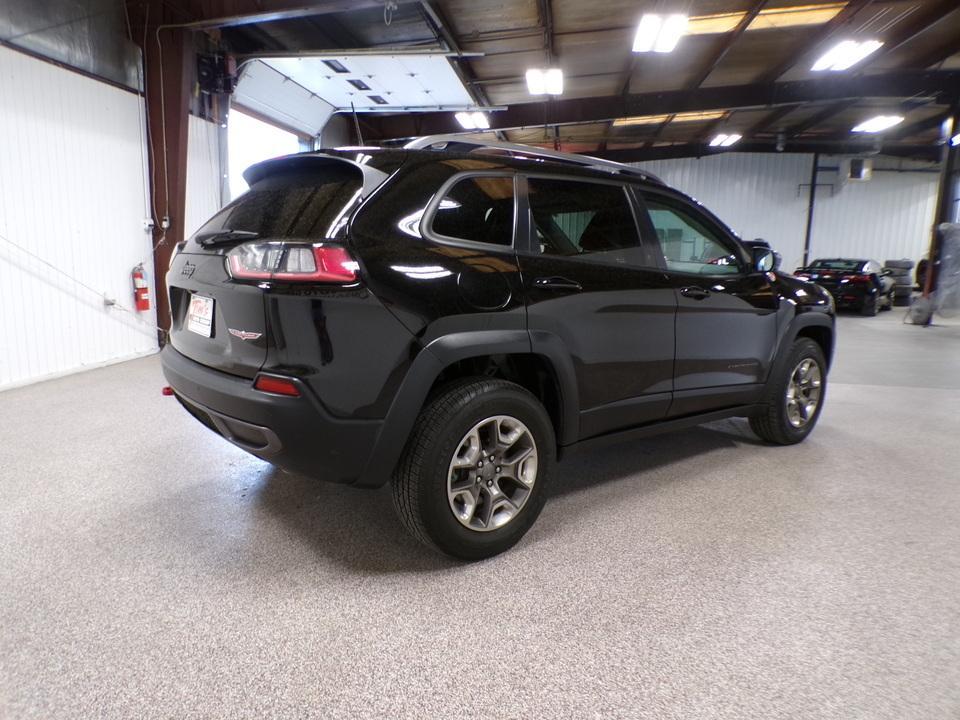 used 2019 Jeep Cherokee car, priced at $15,995