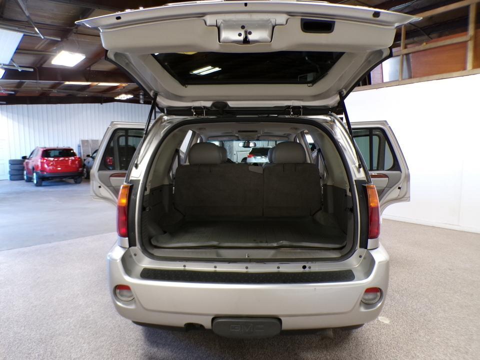 used 2006 GMC Envoy car, priced at $8,995
