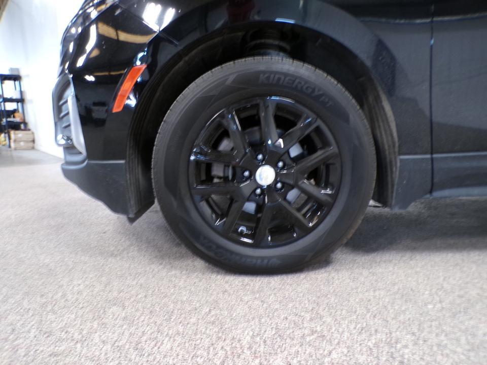 used 2022 Chevrolet Equinox car, priced at $9,495