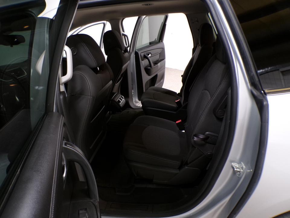 used 2013 Chevrolet Traverse car, priced at $10,995