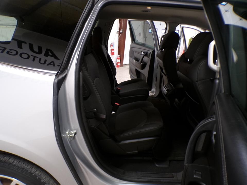 used 2013 Chevrolet Traverse car, priced at $10,995