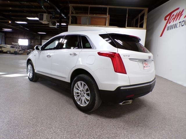 used 2017 Cadillac XT5 car, priced at $17,995