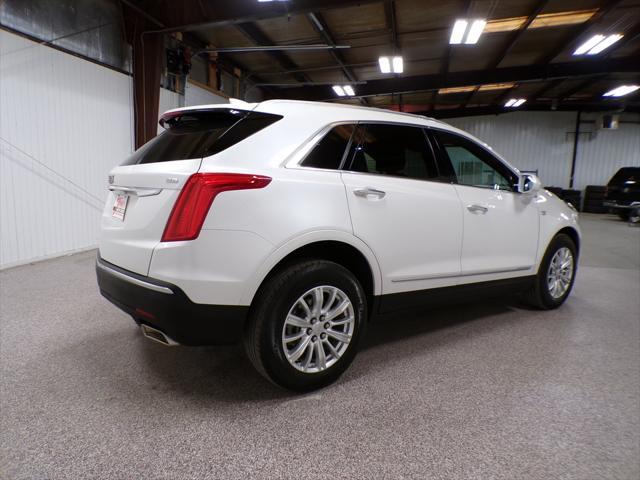 used 2017 Cadillac XT5 car, priced at $17,995