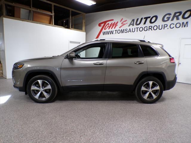 used 2021 Jeep Cherokee car, priced at $24,995