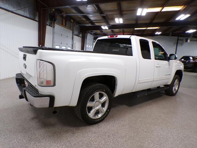 used 2009 Chevrolet Silverado 1500 car, priced at $11,995