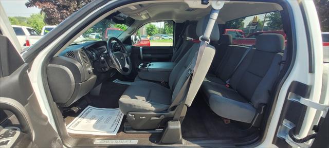 used 2009 Chevrolet Silverado 1500 car, priced at $11,995