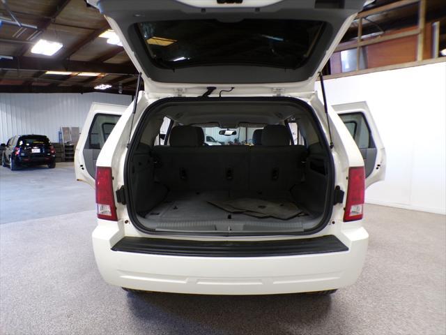 used 2006 Jeep Grand Cherokee car, priced at $3,995