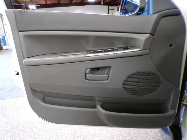 used 2006 Jeep Grand Cherokee car, priced at $3,995