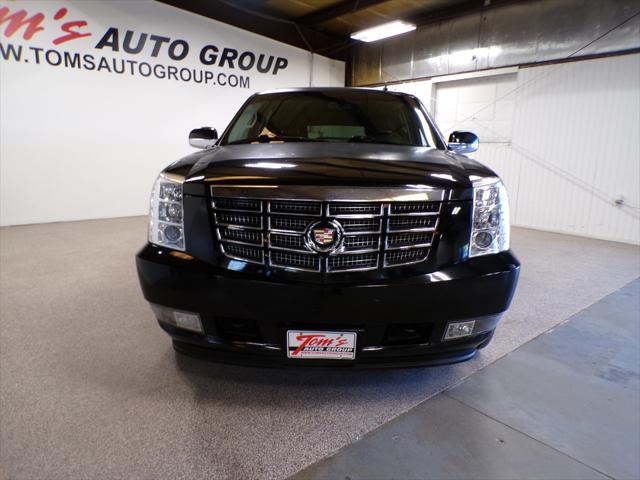used 2014 Cadillac Escalade ESV car, priced at $6,995
