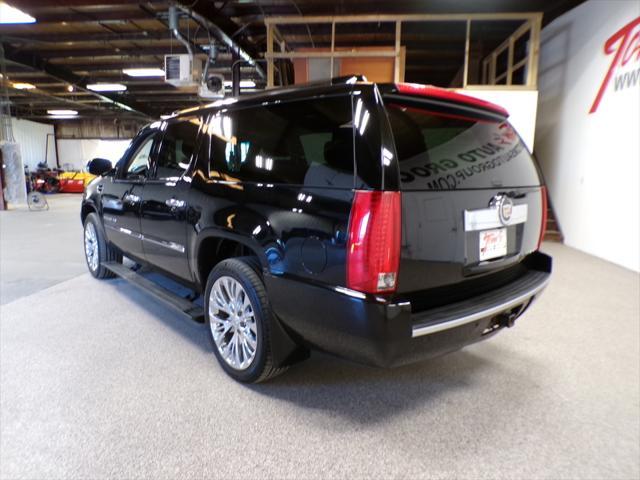 used 2014 Cadillac Escalade ESV car, priced at $6,995