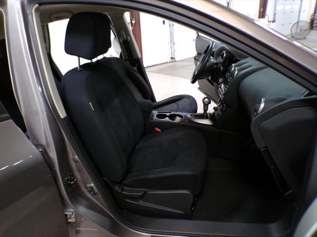 used 2015 Nissan Rogue Select car, priced at $9,500
