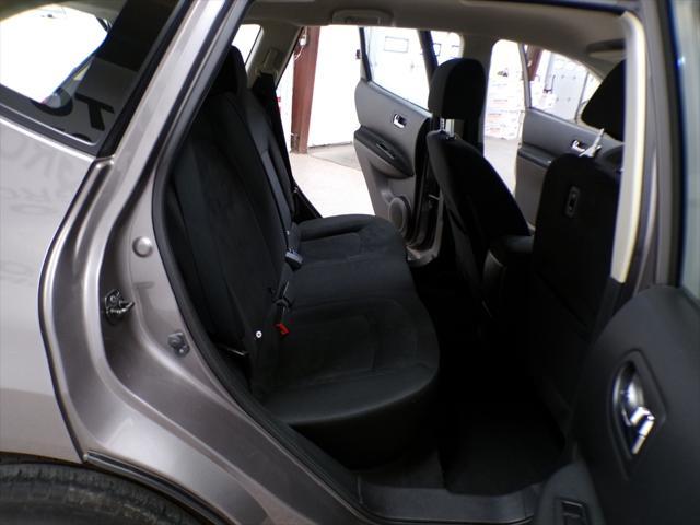 used 2015 Nissan Rogue Select car, priced at $9,500