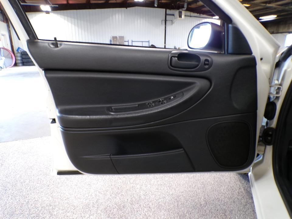 used 2006 Chrysler Sebring car, priced at $5,995
