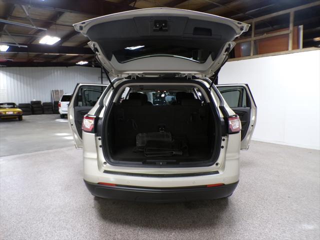 used 2014 Chevrolet Traverse car, priced at $10,750