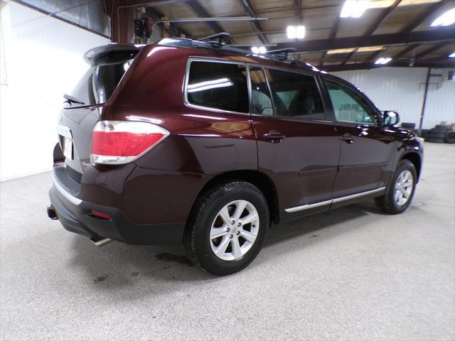 used 2012 Toyota Highlander car, priced at $12,995