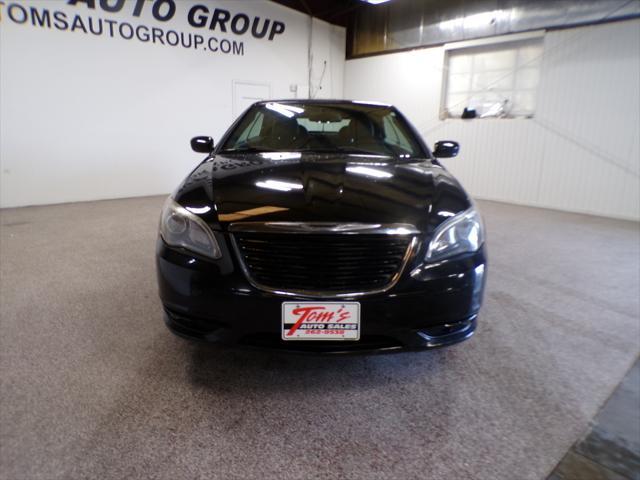 used 2011 Chrysler 200 car, priced at $8,995