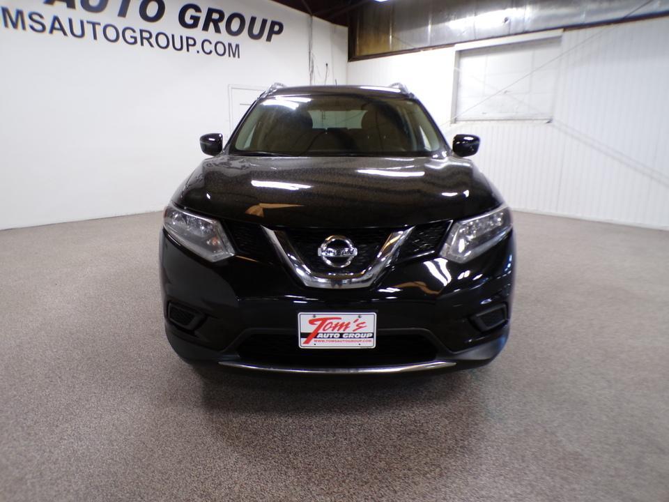 used 2016 Nissan Rogue car, priced at $10,995