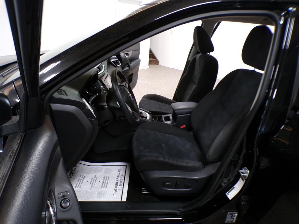 used 2016 Nissan Rogue car, priced at $10,995