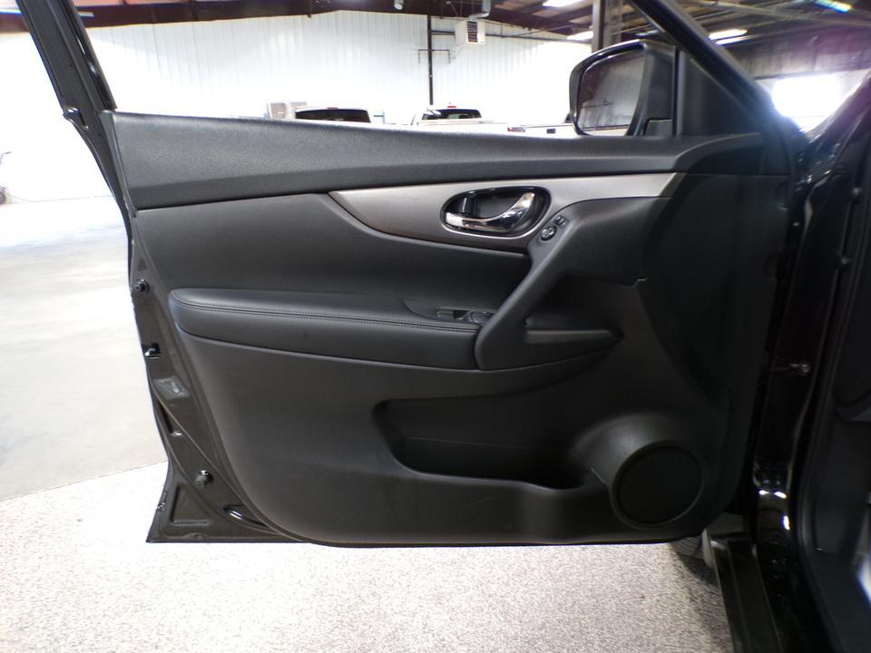 used 2016 Nissan Rogue car, priced at $10,995