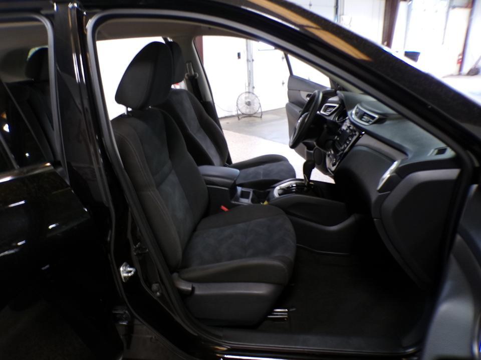 used 2016 Nissan Rogue car, priced at $10,995