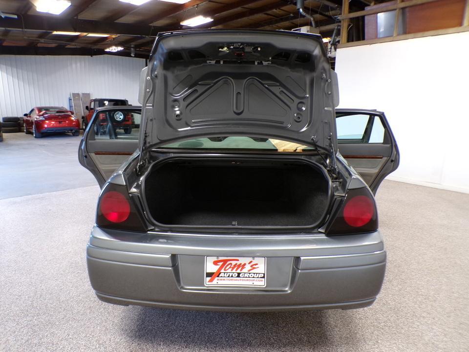 used 2004 Chevrolet Impala car, priced at $6,495