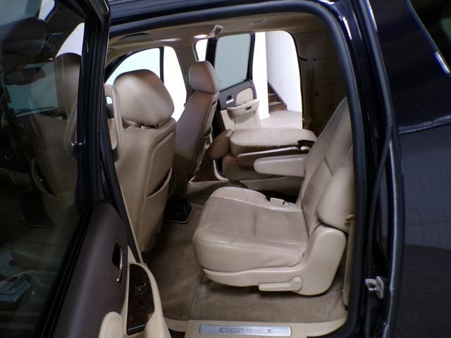used 2014 GMC Yukon XL car, priced at $9,995