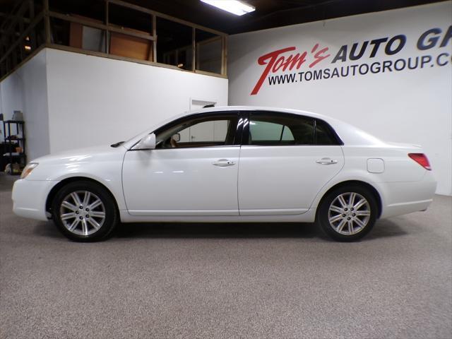 used 2006 Toyota Avalon car, priced at $6,995