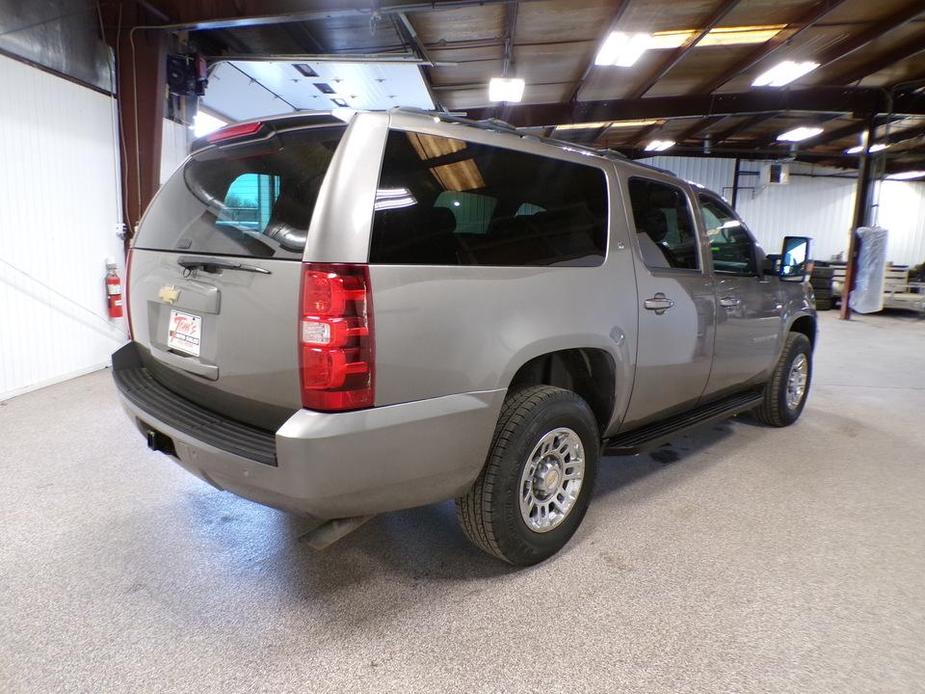 used 2007 Chevrolet Suburban car, priced at $9,995