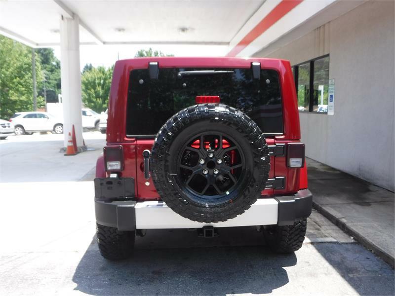 used 2012 Jeep Wrangler Unlimited car, priced at $15,950