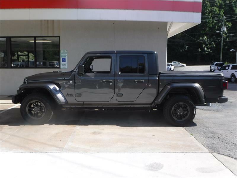 used 2021 Jeep Gladiator car, priced at $30,950