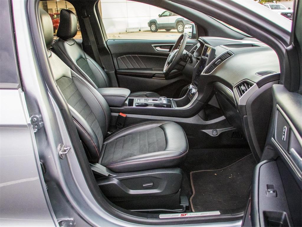 used 2022 Ford Edge car, priced at $29,210