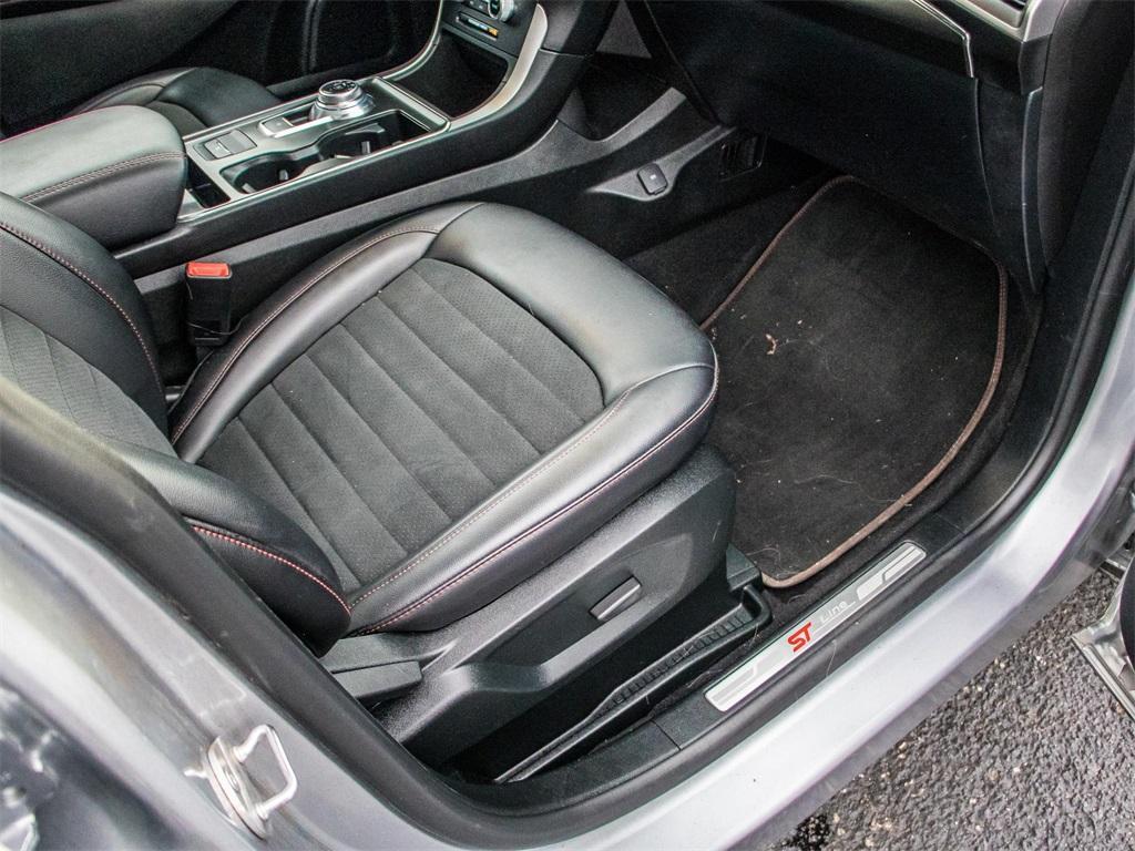 used 2022 Ford Edge car, priced at $29,210