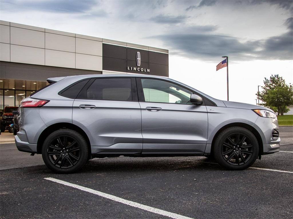 used 2022 Ford Edge car, priced at $29,210