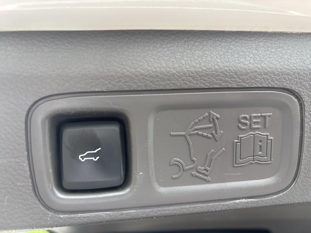 used 2021 Ford Expedition Max car, priced at $40,995