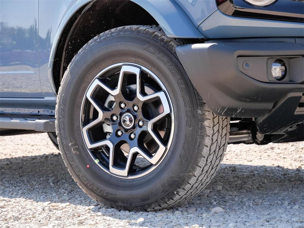 new 2024 Ford Bronco car, priced at $54,718