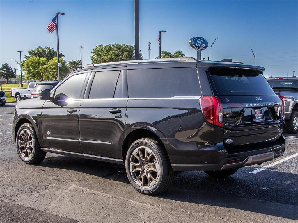 new 2025 Ford Expedition Max car, priced at $88,710